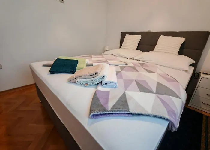 Apartament Loncar *