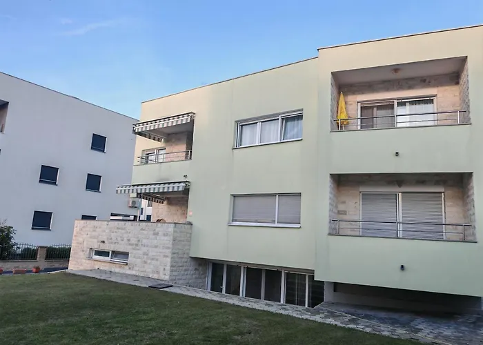 Apartament Loncar