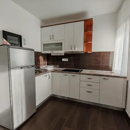 Apartment Loncar