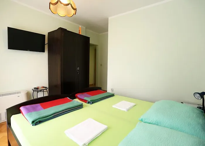 Loncar Apartment *
